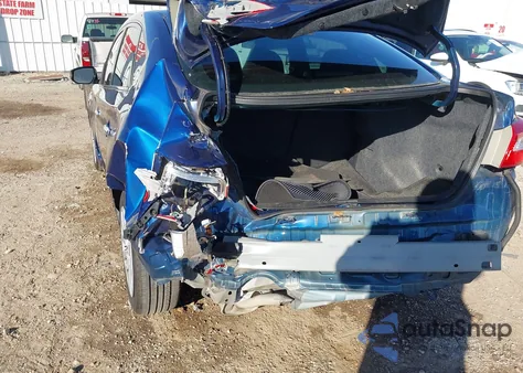 2019 Nissan Sentra S z USA, uszkodzony, nr VIN 3N1AB7AP3KY340614